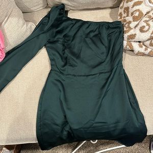 Abercrombie Mini dark green stain dress. New with tags never worn size small.